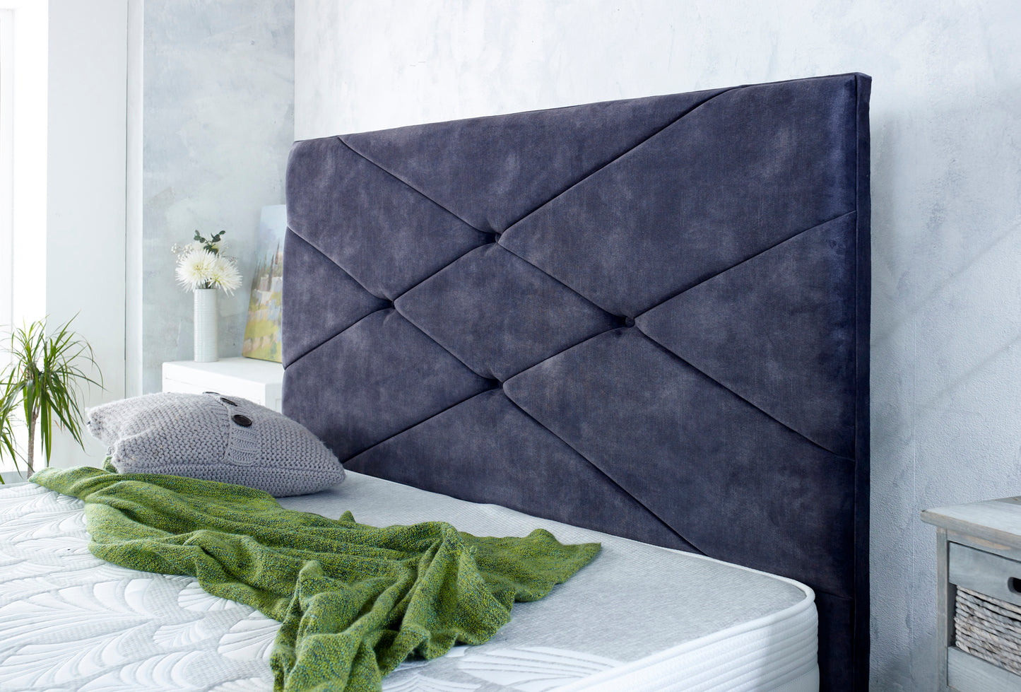 Columbia Divan Ottoman With 54" Headboard