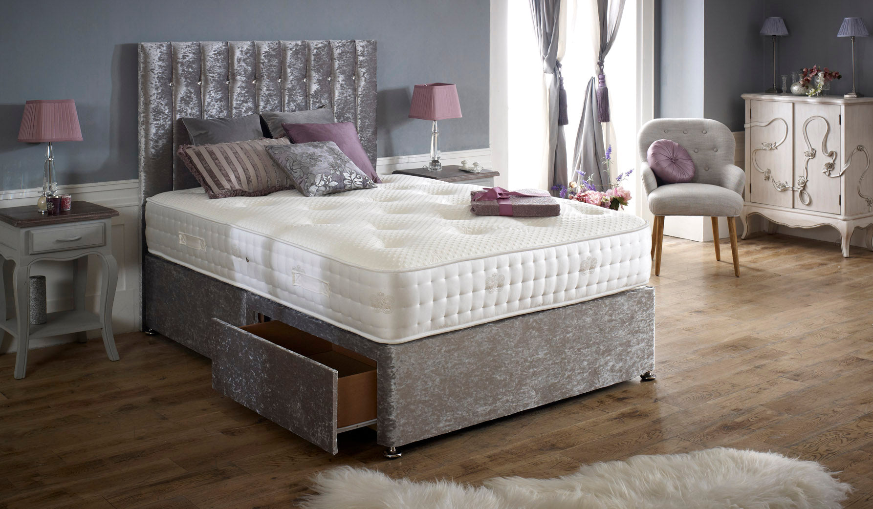 Leona Divan With Vertical Style Headboard