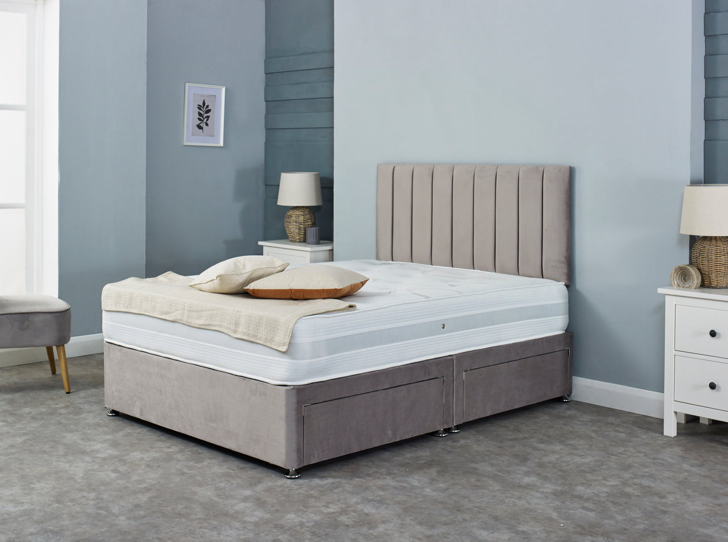 Sophia Divan Bed With Vertical Headboard