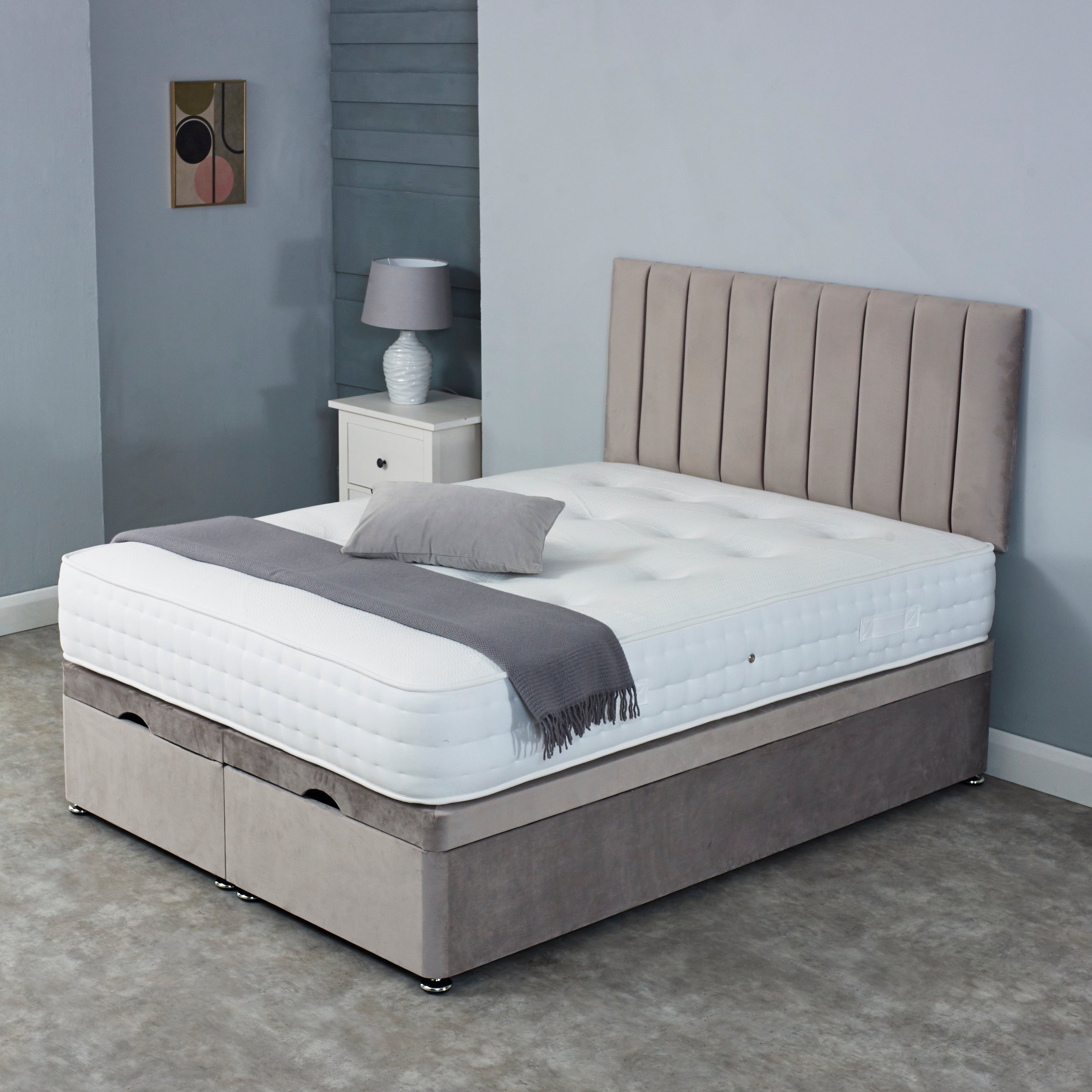 Sophia Divan Ottoman With 26" Vertical Lined Headboard